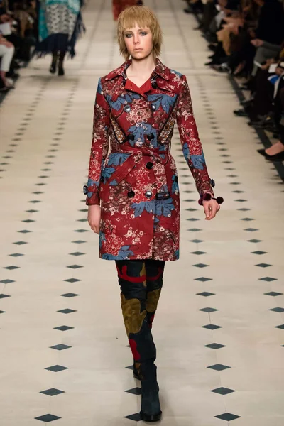 Look 2